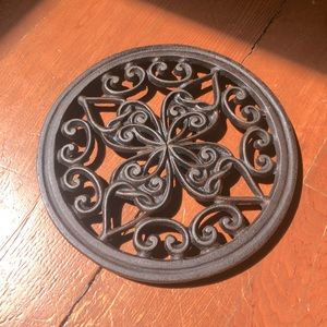 Cast Iron Shamrock Trivet, Celtic Scroll, 7”
